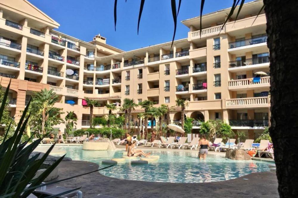 A&h Homes - - Near Train Station Appartement *